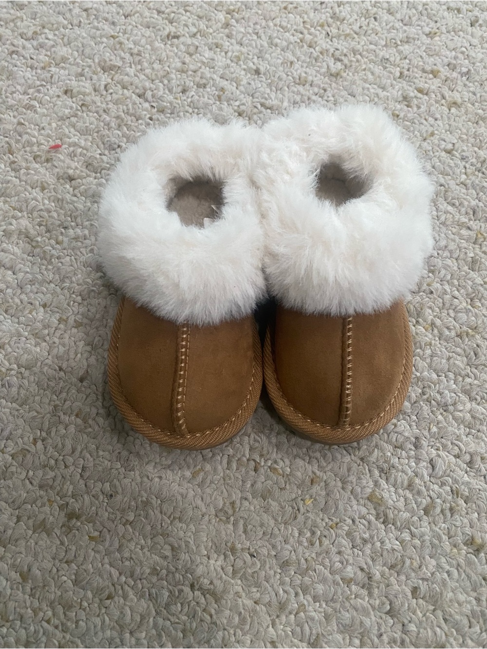 Toddle Cozy Faux Fur Lined Slippers - Tan with White Fur. Size 6